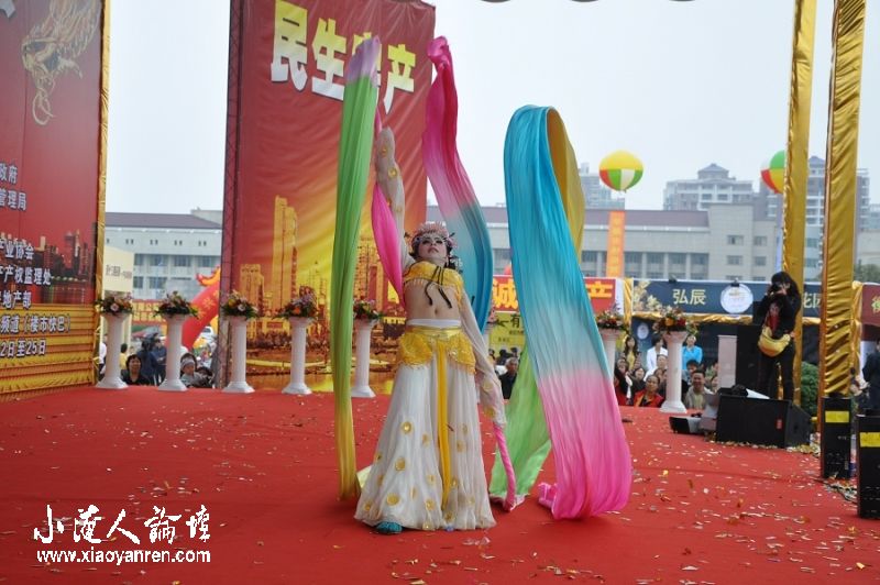 小淹人口_小女婴大腿根淹了(3)